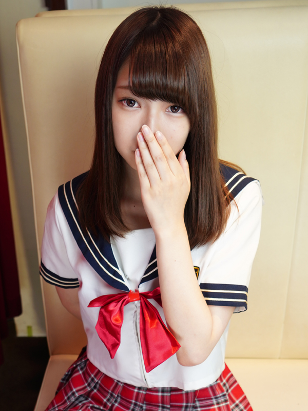 踊れ！チンチコリン・東大阪店 グミ 26歳 T：162cm　B：85(D)　W：55　H：87