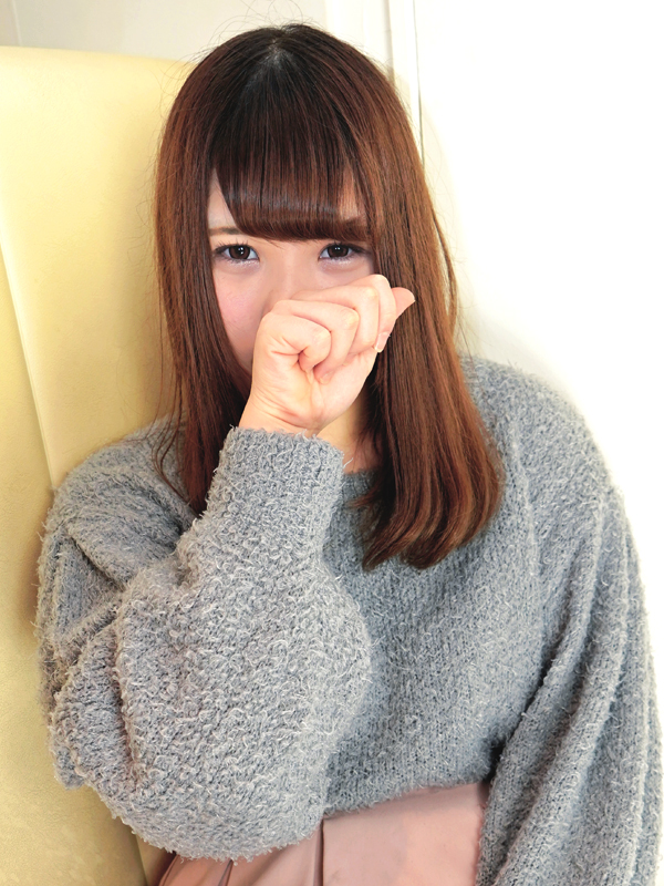 踊れ！チンチコリン・東大阪店 みおり 25歳 T：164cm　B：86(E)　W：56　H：88