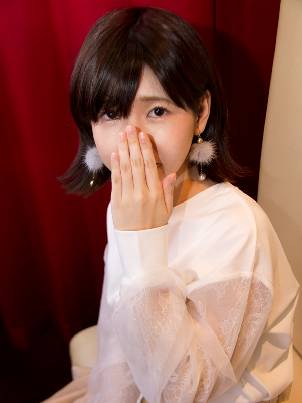 踊れ！チンチコリン・東大阪店 みゆう 26歳 T：154cm　B：84(D)　W：55　H：83